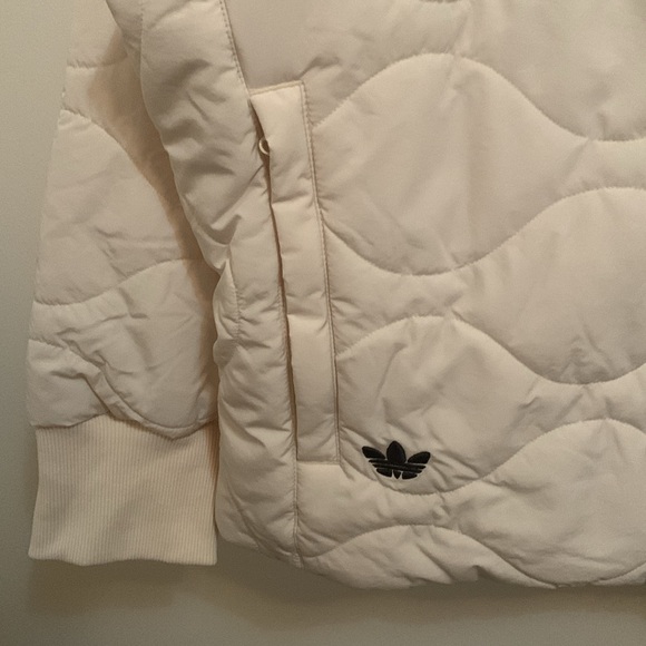 ✨FLASH SALE Men’s adidas neuclassics white jacket! NWT - Picture 4 of 6